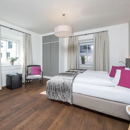 ホテル Heitzmann - & Rooftop ツェル アム ゼー