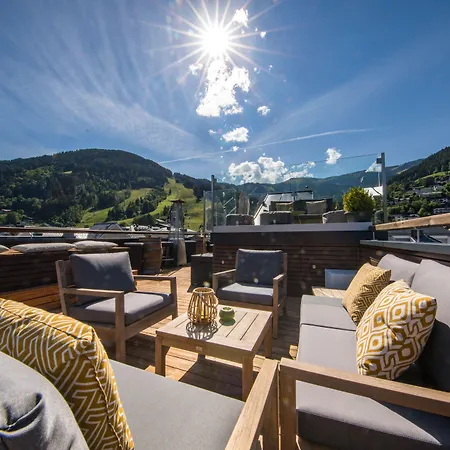 Hotel Heitzmann - Hotel&rooftop 4*