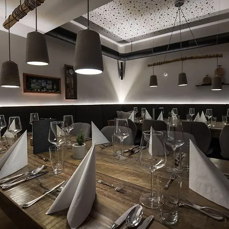 Heitzmann - Hotel&rooftop Zell am See